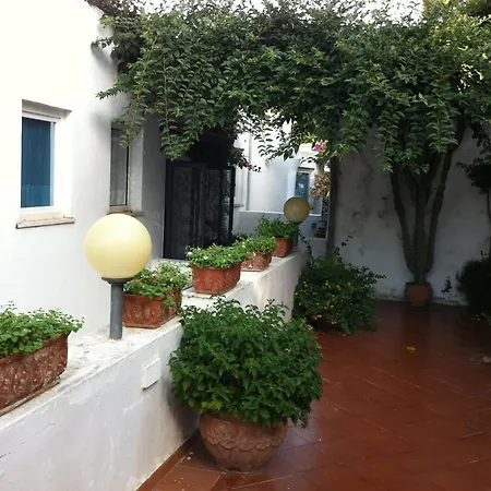 Holiday home Mare E Montagna Capri